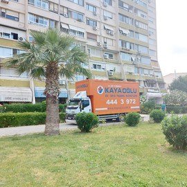 Asansörlü Araçlarımız ile Hizmetinizdeyiz.