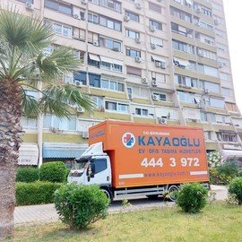 Asansörlü Araçlarımız ile Hizmetinizdeyiz.