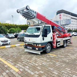 Asansörlü Araçlarımız ile Hizmetinizdeyiz.