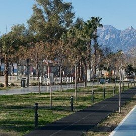 Antalyatrainingcamp 4.5 km tartan in front of the hotel 1