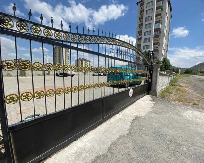 bahce-gecis-kapilari