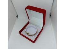 Derin Kelepçe Kutusu