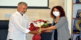 YABANCI ÖĞRETMENLERDEN BAŞKAN SÖZEN’E ZİYARET