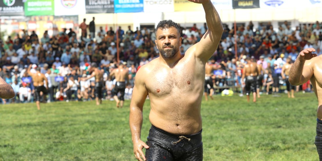 KUMLUCA’DA BAŞPEHLİVAN FATİH ATLI OLDU