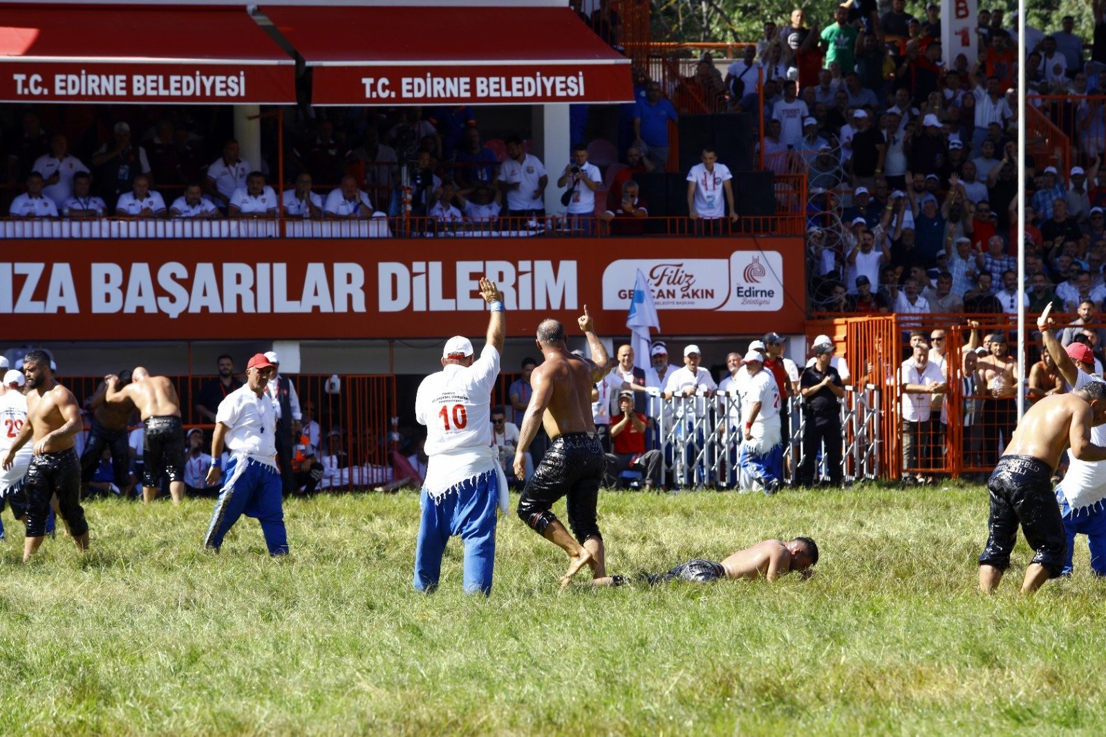 WhatsApp Image 2024-07-08 at 16.00.02 (1)