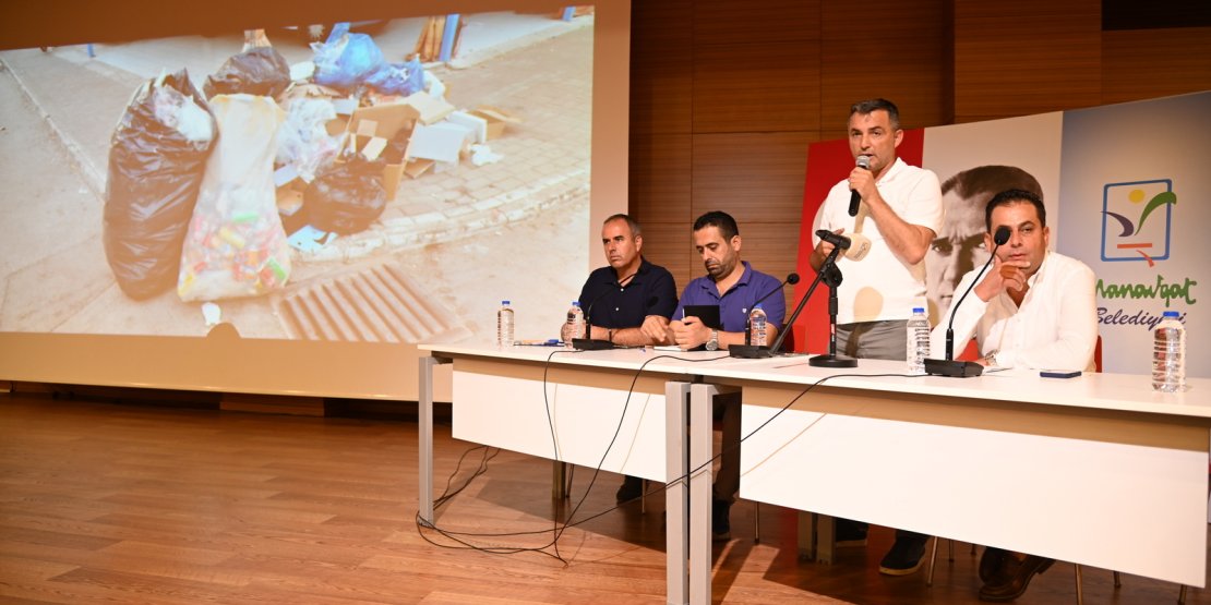 BAŞKAN KARA PAZARCILARLA BULUŞTU