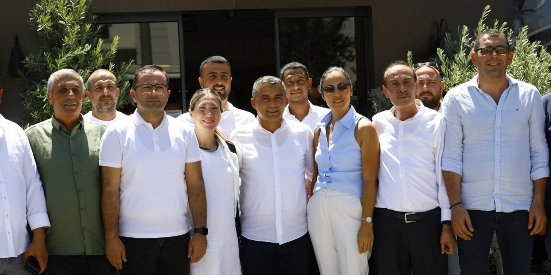 BAŞKAN NİYAZİ NEFİ KARA, ODA BAŞKANLARIYLA KAHVALTIDA BULUŞTU