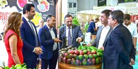 BAŞKAN KARA YÖREX FUARI’NDA