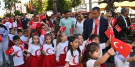 CUMHURİYET’İN 101. YILI MANAVGAT’TA COŞKUYLA KUTLANDI