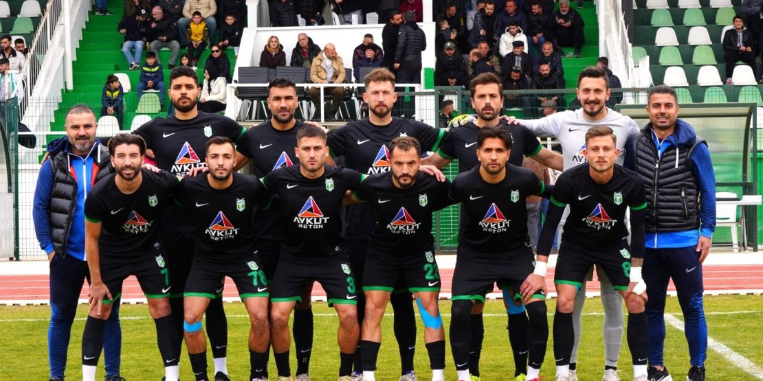 MANAVGAT BELEDİYESPOR, ZORLU ANAMUR DEPLASMANINDA KAZANDI