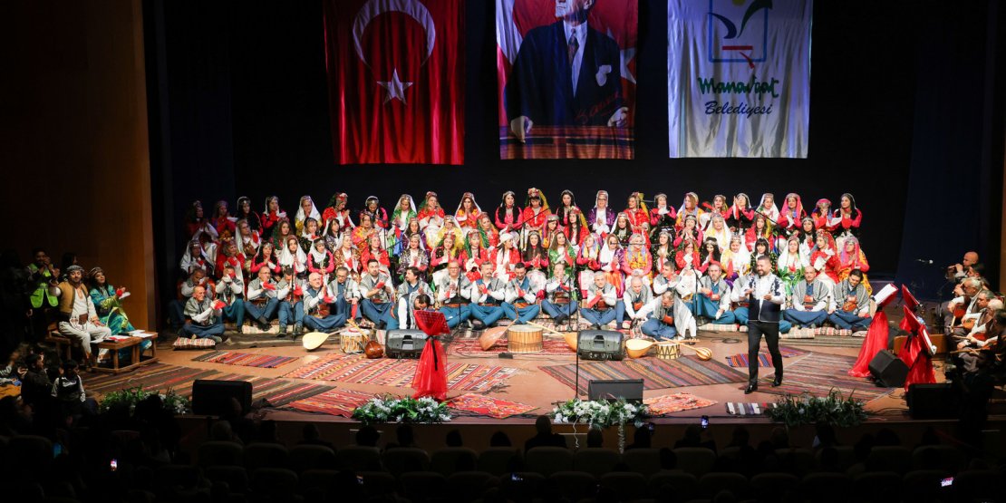 MANAVGAT’TA SIRA GECESİ COŞKUSU