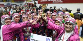 MANAVGAT BELEDİYESİ HALK OYUNLARI TOPLULUĞU’NDAN BÜYÜK BAŞARI