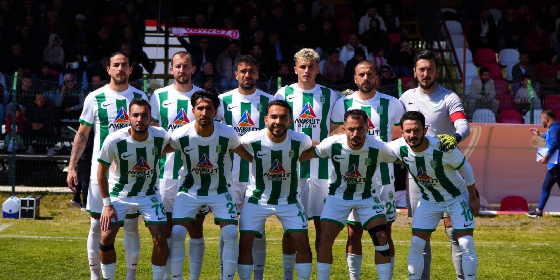 MANAVGAT BELEDİYESPOR, KUMLUCA DEPLASMANINDA FARKLI KAZANDI