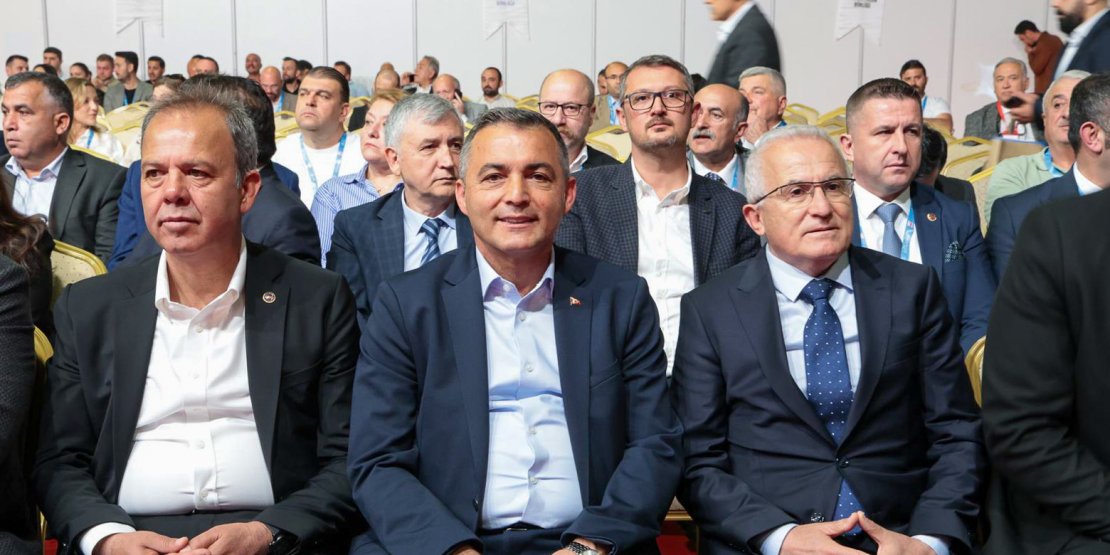 BAŞKAN OP. DR. NİYAZİ NEFİ KARA, CİTY EXPO’DA PROJELERİ İNCELEDİ