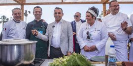 SİDE’DE GİRİT SOFRASI KURULDU, TARİH, TATLAR VE EZGİLER BÜTÜNLEŞTİ