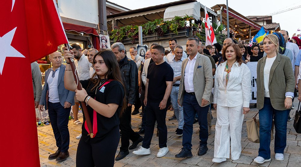 MANAVGAT BELEDİYESİ DANS VE MÜZİK FESTİVALİ’NDEN MUHTEŞEM AÇILIŞ