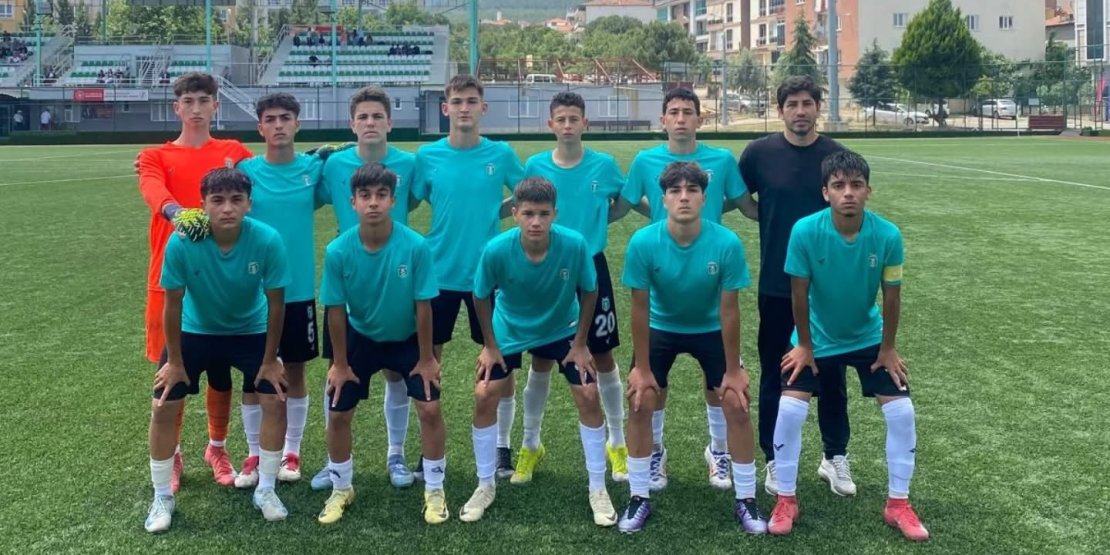 MANAVGAT BELEDİYESPOR U15 TAKIMI, TÜRKİYE’NİN EN İYİLERİ ARASINDA
