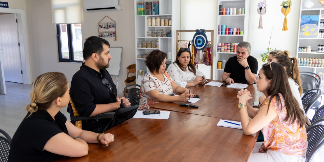 MANAVGAT BELEDİYESİ ENGELSİZ HİZMET KOMİSYONU, 2025’İN İLK TOPLANTISINDA BİR ARAYA GELDİ