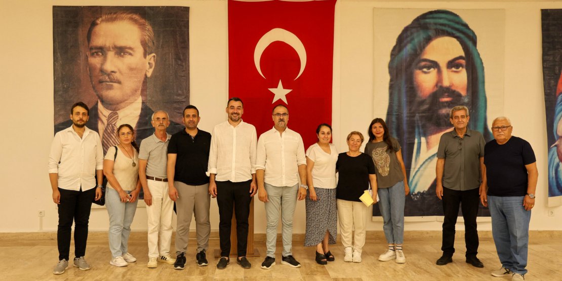 MANAVGAT CEMEVİ’NDE LOKMALAR PAYLAŞILDI