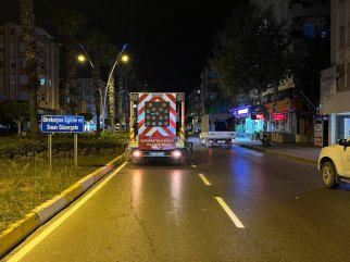 MANAVGAT’TA YOL ÇİZGİSİ ÇALIŞMALARI SÜRÜYOR