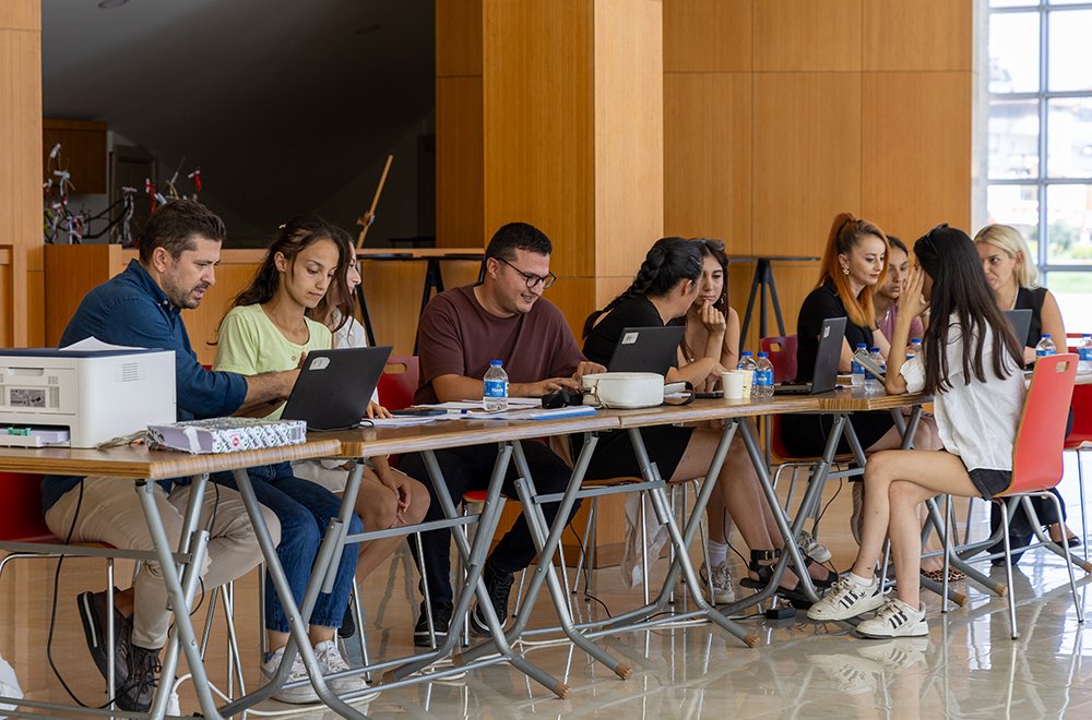 MANAVGAT BELEDİYESİ’NDEN GENÇLERE YKS TERCİH DANIŞMANLIĞI DESTEĞİ