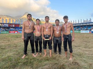 MANAVGAT BELEDİYESİ GÜREŞ KULÜBÜ PEHLİVANLARI GÖKBEL ER MEYDANI’NDAN MADALYALARLA DÖNDÜ