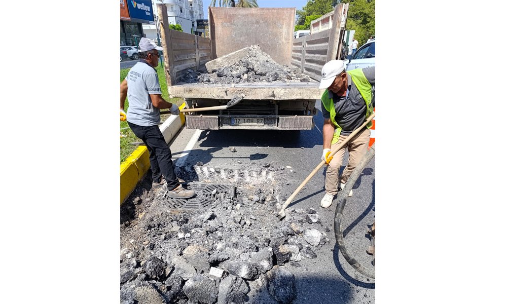 MANAVGAT BELEDİYESİ FEN İŞLERİ MÜDÜRLÜĞÜ’NDEN ALTYAPI VE AYDINLATMA ÇALIŞMALARI