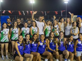 MANAVGAT BELEDİYESİ PLAJ VOLEYBOLU HALK TURNUVASI BAŞLADI