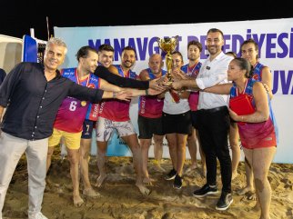 MANAVGAT BELEDİYESİ PLAJ VOLEYBOLU HALK TURNUVASI SONA ERDİ