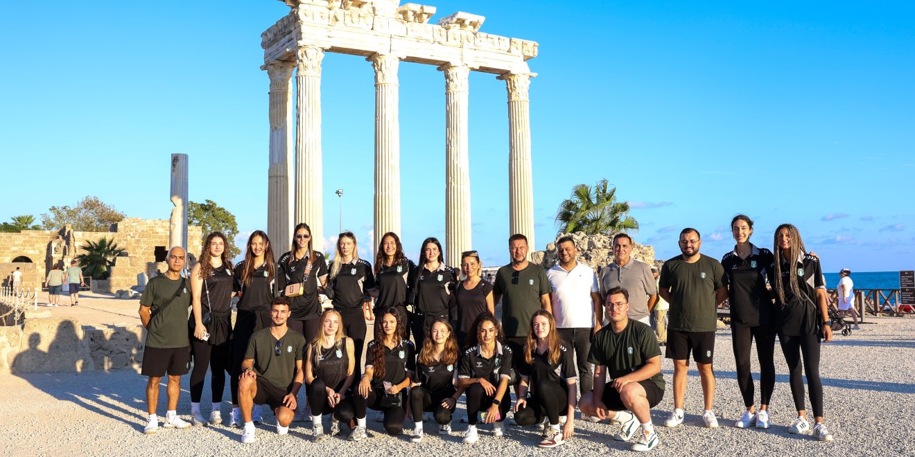 MANAVGAT BELEDİYESPOR KADIN VOLEYBOL TAKIMI SEZONU ANKARAGÜCÜ KARŞILAŞMASIYLA AÇIYOR