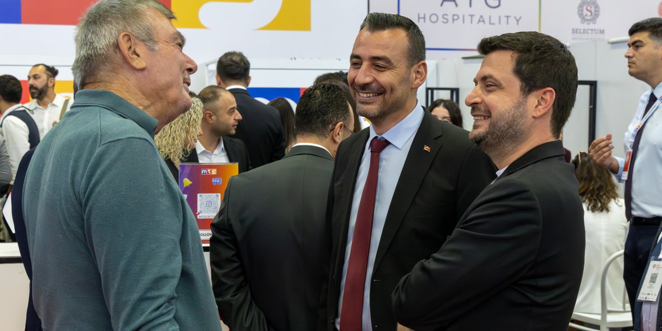 MANAVGAT BELEDİYE BAŞKAN VEKİLİ AV. MEHMET ÇİÇEK, ANTALYA TURİZM FUARI’NIN AÇILIŞ TÖRENİNE KATILDI