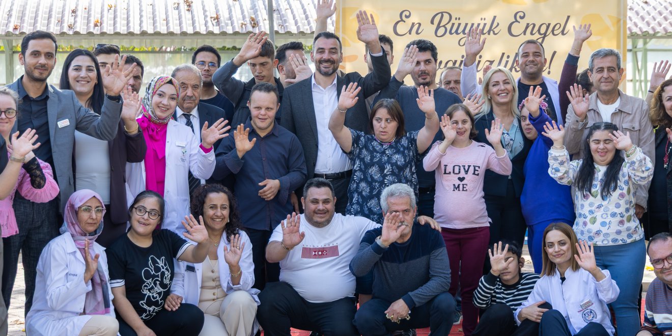 ENGELSİZ YAŞAM MERKEZİ’NDE KARDEŞ KURUM BULUŞMASI