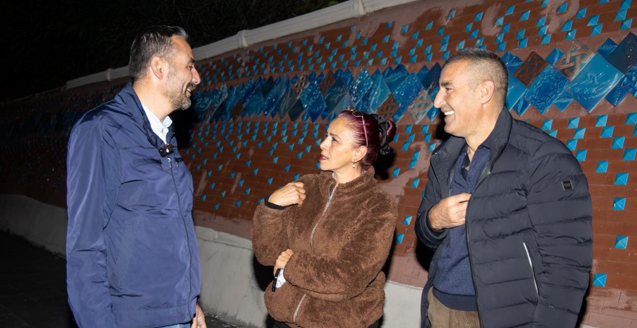 BAŞKAN VEKİLİ AV. MEHMET ÇİÇEK’TEN TURİZM EMEKÇİLERİNE VE PAZARCI ESNAFINA ZİYARET