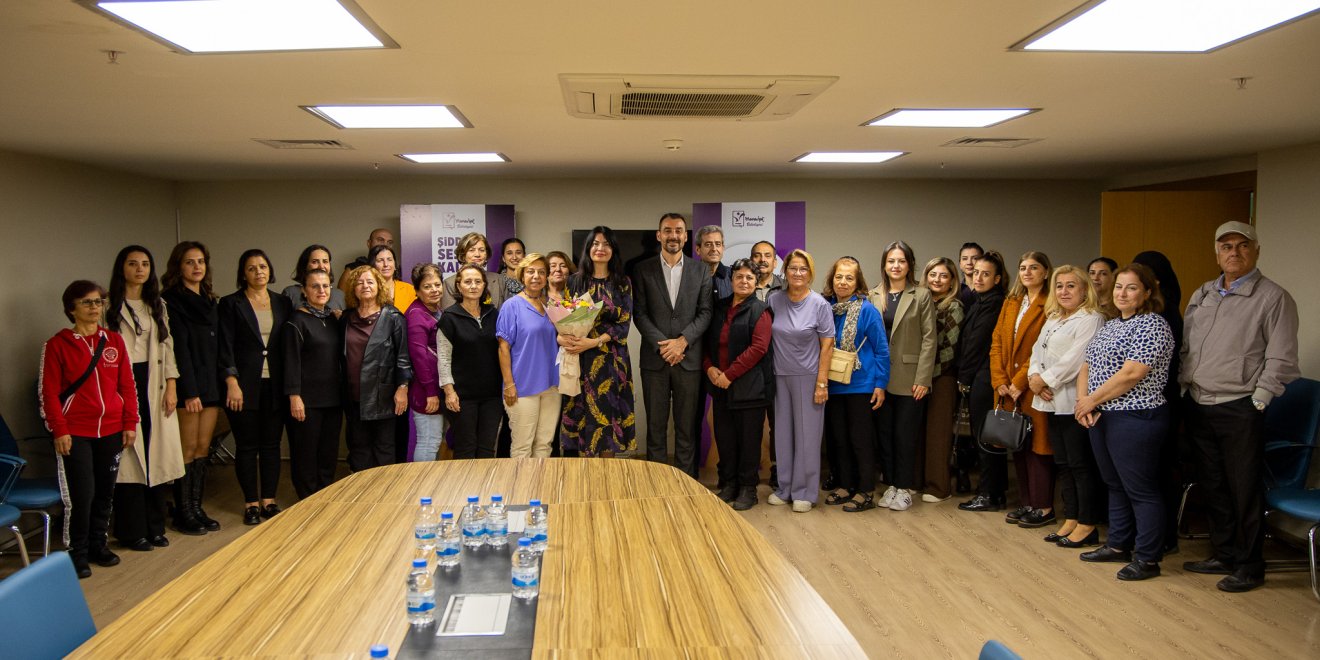 MANAVGAT’TA KADIN HAKLARI VE ŞİDDETLE MÜCADELE KONUŞULDU