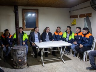 BAŞKAN VEKİLİ ÇİÇEK’TEN TEMİZLİK İŞLERİ ŞANTİYESİNE ZİYARET