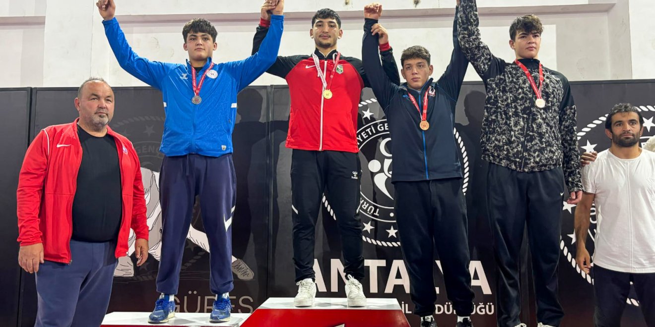 U17 SERBEST GÜREŞ İL SEÇMELERİ’NE MANAVGAT BELEDİYESİ DAMGASI