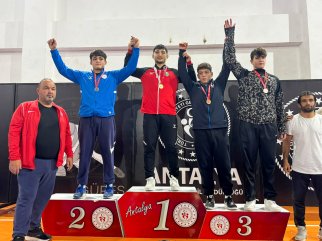 U17 SERBEST GÜREŞ İL SEÇMELERİ’NE MANAVGAT BELEDİYESİ DAMGASI