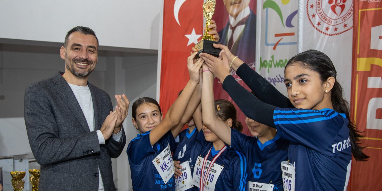 MANAVGAT’TA ATATÜRK KIR KOŞUSU COŞKUSU