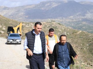 MANAVGAT’TA HEYELANLARA BELEDİYE EKİPLERİNDEN HIZLI MÜDAHALE