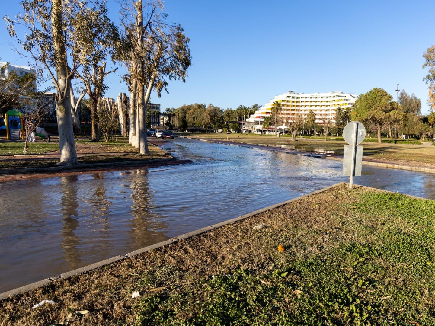 25D479D7-3E42-4034-8Ac3-B52Bb7252Dfc