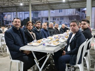 BAŞKAN VEKİLİ MEHMET ÇİÇEK, İFTAR SOFRASINDA VATANDAŞLARLA BULUŞTU