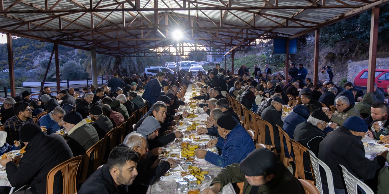 BAŞKAN VEKİLİ MEHMET ÇİÇEK, YALÇIDİBİ VE TAŞKESİĞİ’NDE VATANDAŞLARLA BULUŞTU