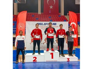 MANAVGAT BELEDİYESİ GÜREŞ KULÜBÜ SPORCULARI NİĞDE’DEN DERECELERLE DÖNDÜ