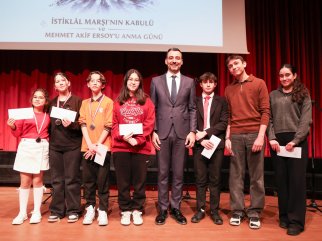 MEHMET ÇİÇEK: “İSTİKLAL MARŞI MİLLETİMİZİN BAĞIMSIZLIK RUHUNUN İFADESİDİR”