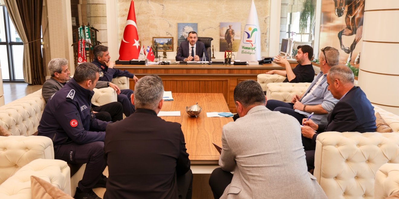 MANAVGAT’TA YAZ SEZONU ÖNCESİ ULAŞIM VE GÜVENLİK TOPLANTISI