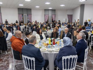 MANAVGAT’TA RAMAZAN’IN SON İFTAR SOFRASI ILICA MAHALLESİ’NDE KURULDU