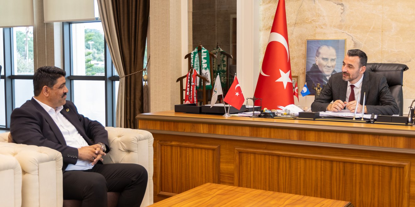 ESNAF ODASI’NDAN MANAVGAT BELEDİYESİ’NE ZİYARET