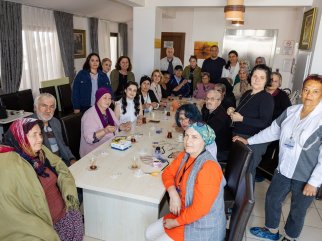 MANAVGAT’TA HUZUREVİ SAKİNLERİNE EL SANATLARI ETKİNLİĞİ