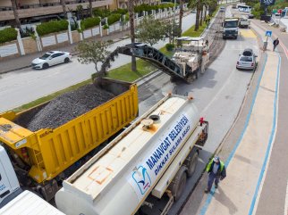 MANAVGAT BELEDİYESİ’NDEN SİDE-EVRENSEKİ TURİZM CADDESİ’NDE ASFALT YENİLEME ÇALIŞMASI