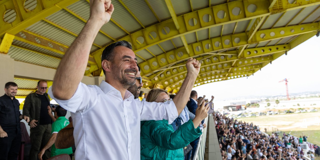 MANAVGAT BELEDİYESPOR FİNALDE: 3. LİG’E BİR ADIM DAHA
